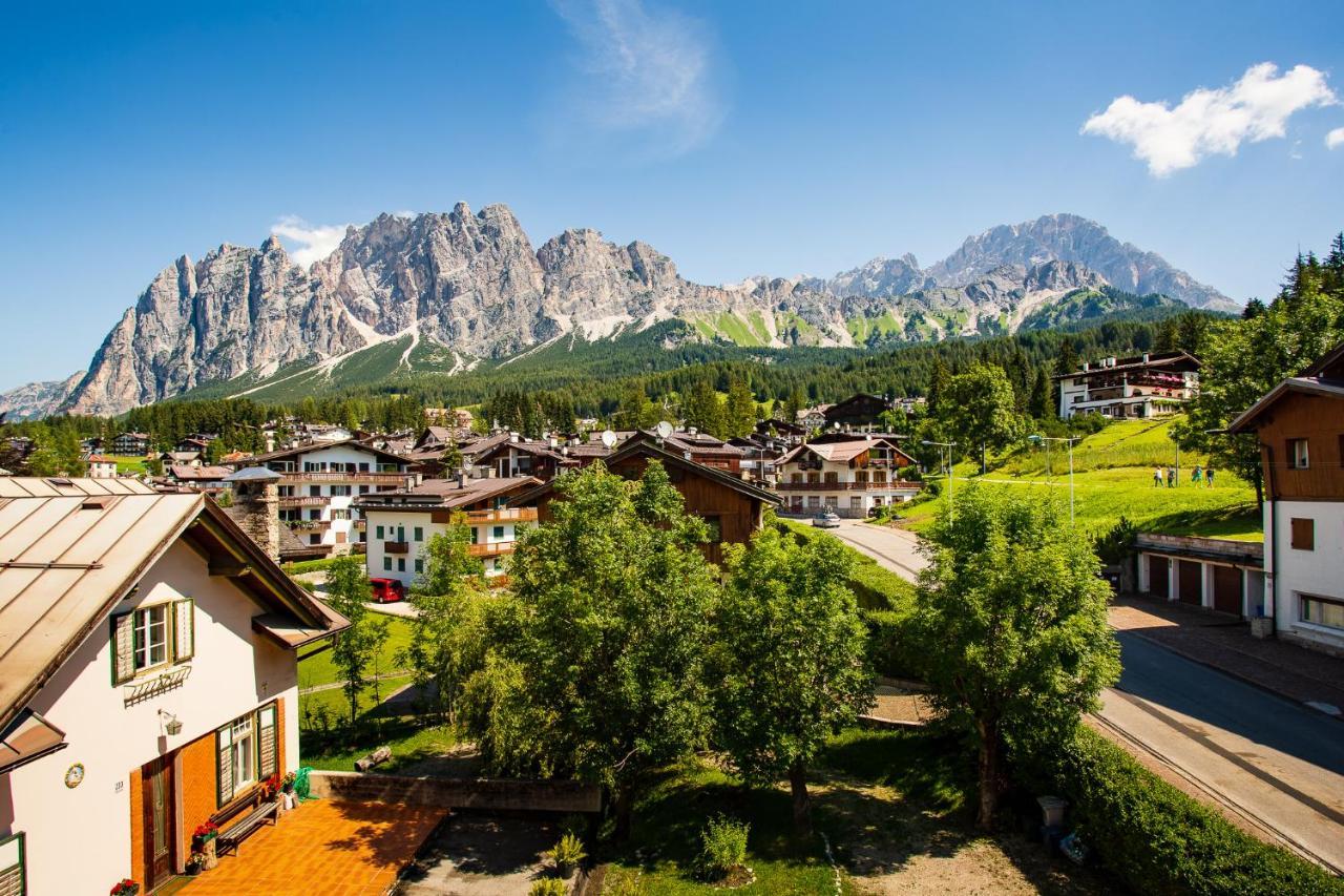 Hotel Natale Cortina dʼAmpezzo Esterno foto