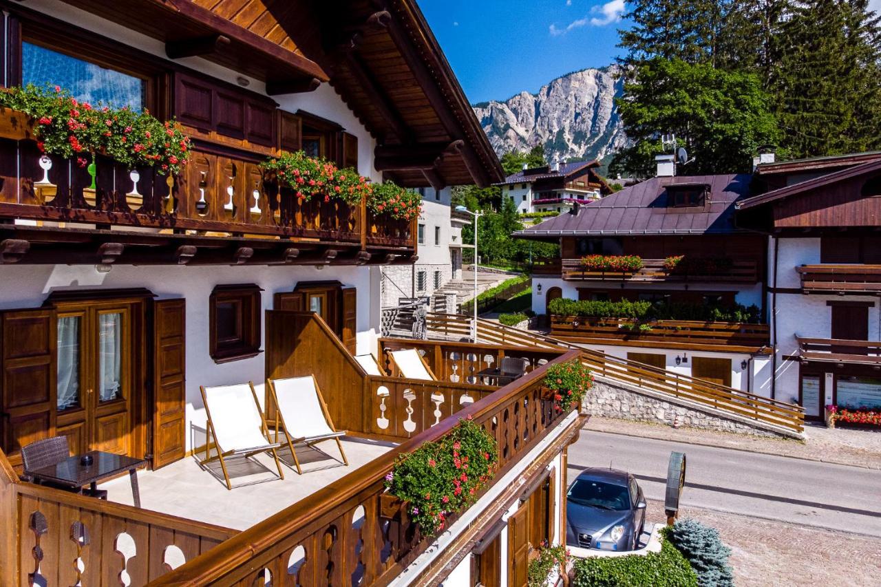 Hotel Natale Cortina dʼAmpezzo Esterno foto